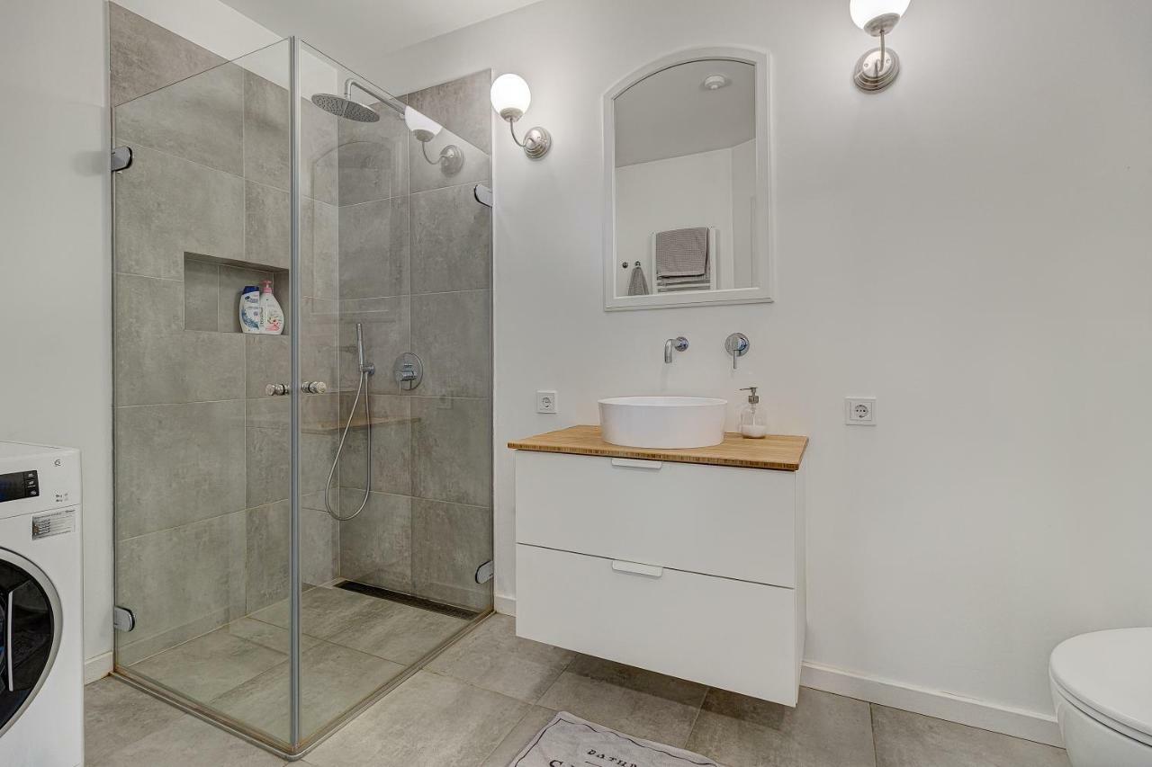 Five Star Downtown Apartment Vilnius Exterior photo